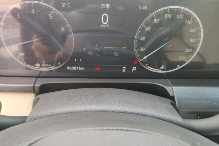 Used Buick GL8 2022 ES Landtrek 653T Luxury Edition Odometer Close Up