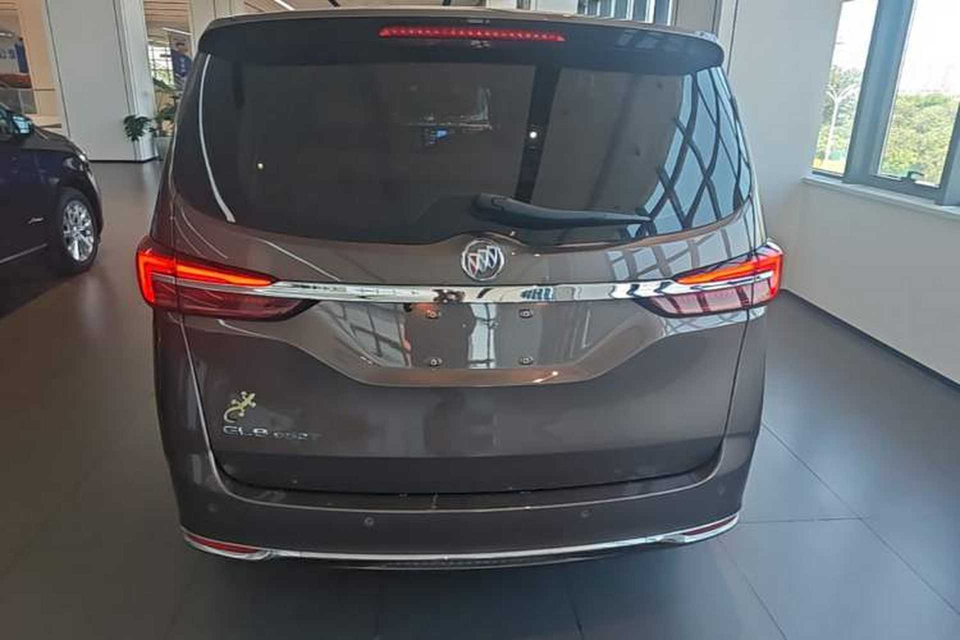Used Buick GL8 2022 Land Cruiser Executive Class 652T Comfort Model Rear
