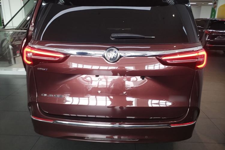Used Buick GL8 2022 ES Landtrek 653T Comfort Edition Rear