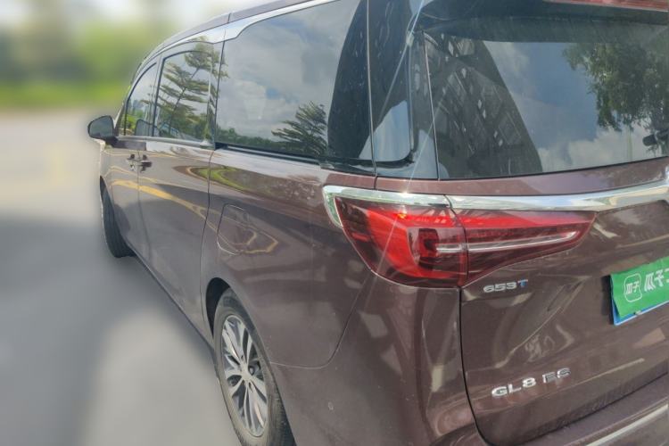 Used Buick GL8 2022 ES Landtrek 653T Luxury Edition Rear Left 45 Deg