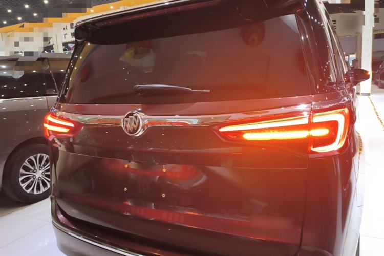 Used Buick GL8 2022 ES Land Cruiser 653T Smart Luxury Model Rear