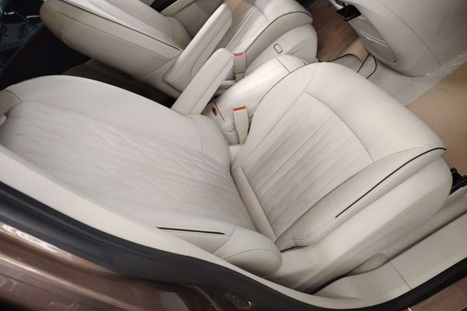Used Buick GL8 2022 Land Business Class 652T Luxury Model Right Front Seat