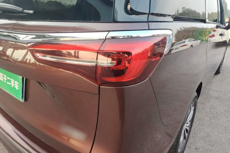 Used Buick GL8 2022 ES Landtrek 653T Luxury Edition Right Rear Taillight