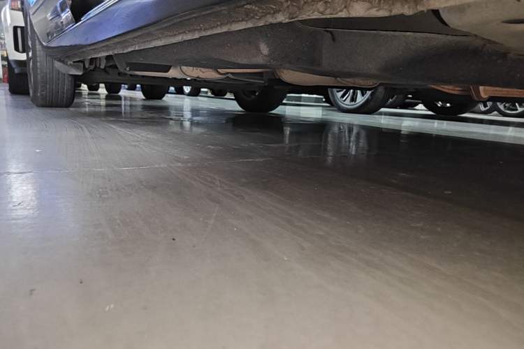 Used Buick GL8 2022 Land Business Class 652T Luxury Model Right Side Sill