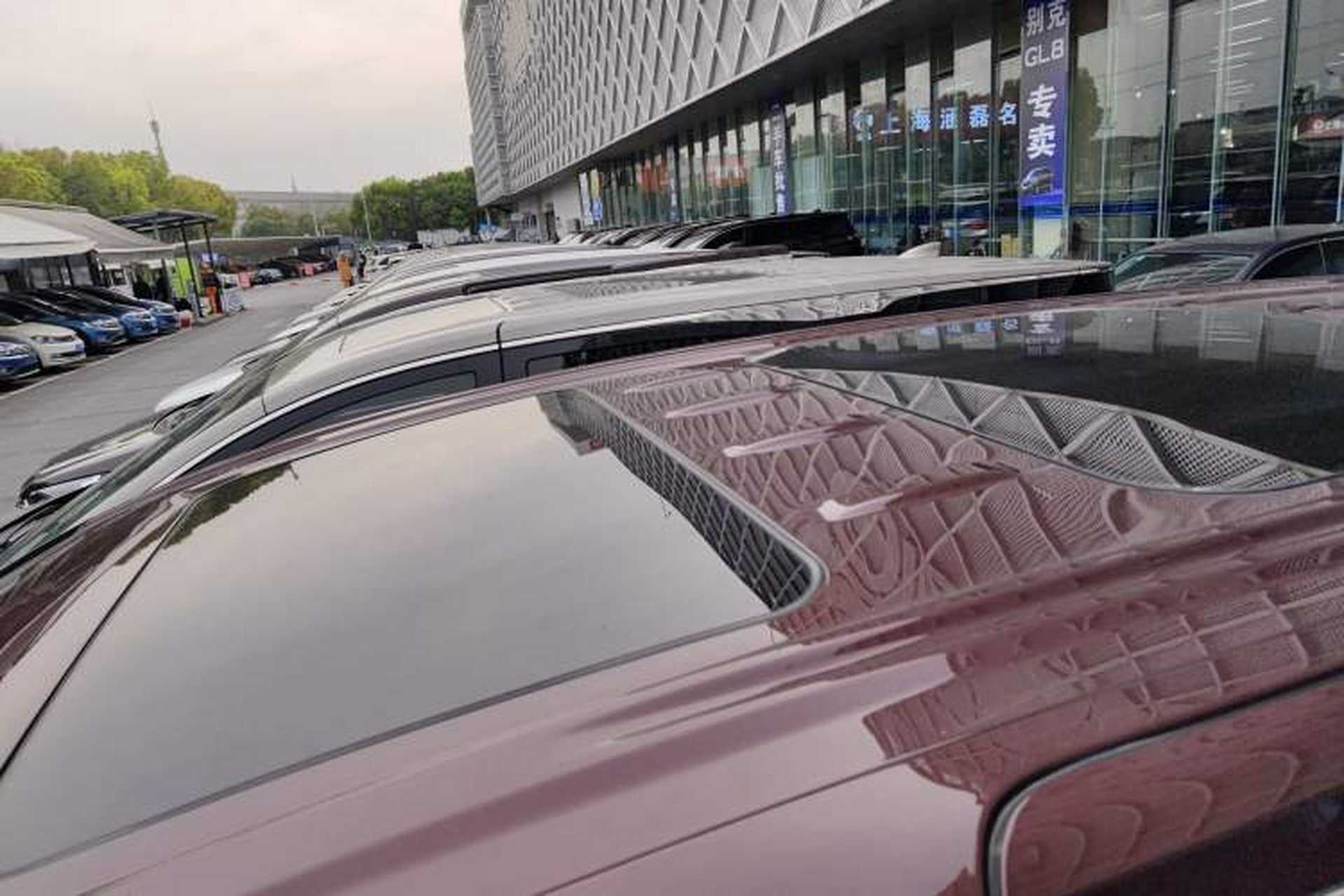 Used Buick GL8 2022 ES Land Cruiser 653T Luxury Model Roof