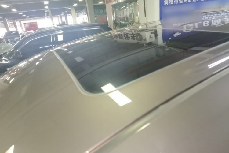 Used Buick GL8 2022 Land Business Class 652T Luxury Model Roof