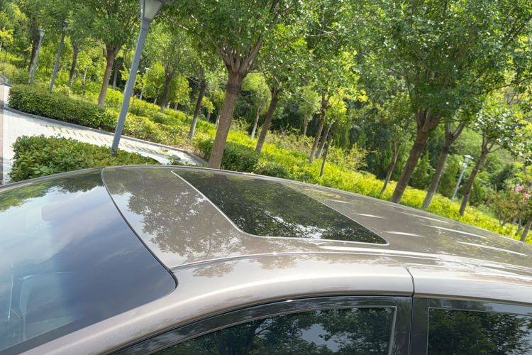 Used Buick GL8 2022 Land Business Class 652T Luxury Model Roof