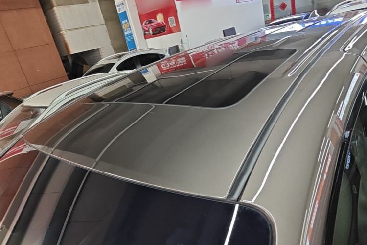 Used Buick GL8 2022 Land Business Class 652T Luxury Model Roof