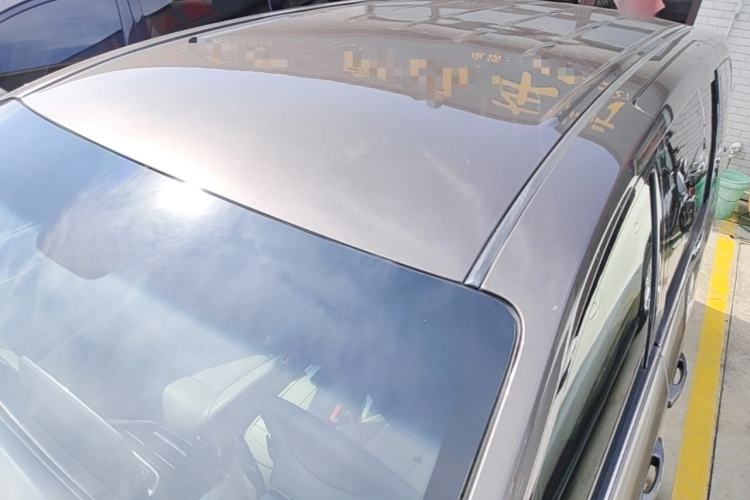 Used Buick GL8 2022 Land Cruiser Executive Class 652T Comfort Model Roof
