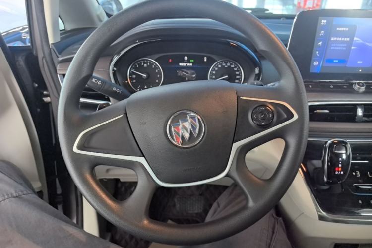 Used Buick GL8 2022 Land Cruiser Executive Class 652T Comfort Model Steering Wheel