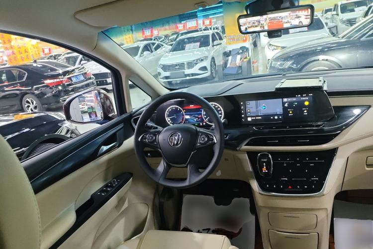 Used Buick GL8 2022 ES Landtrek 653T Luxury Edition Steering Wheel