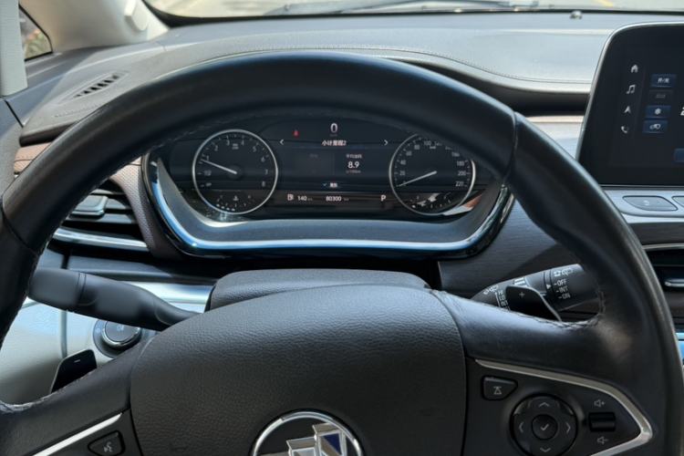 Used Buick GL8 2022 Land Business Class 652T Luxury Model Steering Wheel