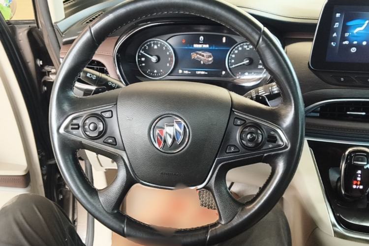 Used Buick GL8 2022 Land Business Class 652T Luxury Model Steering Wheel