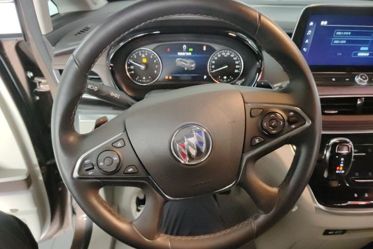 Used Buick GL8 2022 Land Business Class 652T Luxury Model Steering Wheel