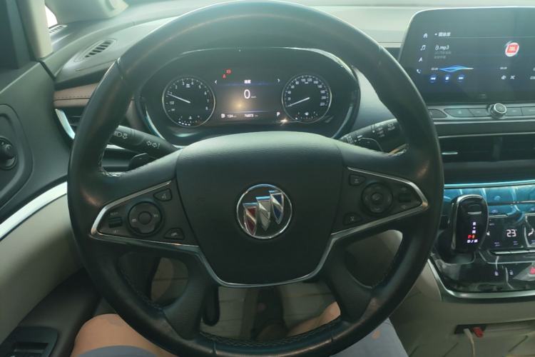 Used Buick GL8 2022 Land Business Class 652T Luxury Model Steering Wheel