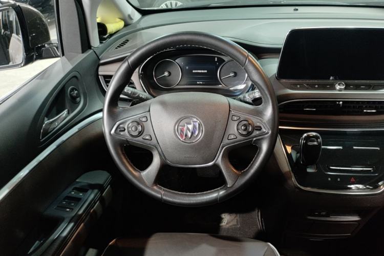 Used Buick GL8 2022 Land Business Class 652T Luxury Model Steering Wheel