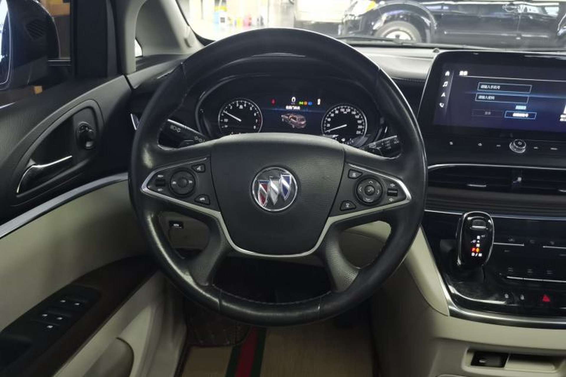 Used Buick GL8 2022 Land Business Class 652T Luxury Model Steering Wheel