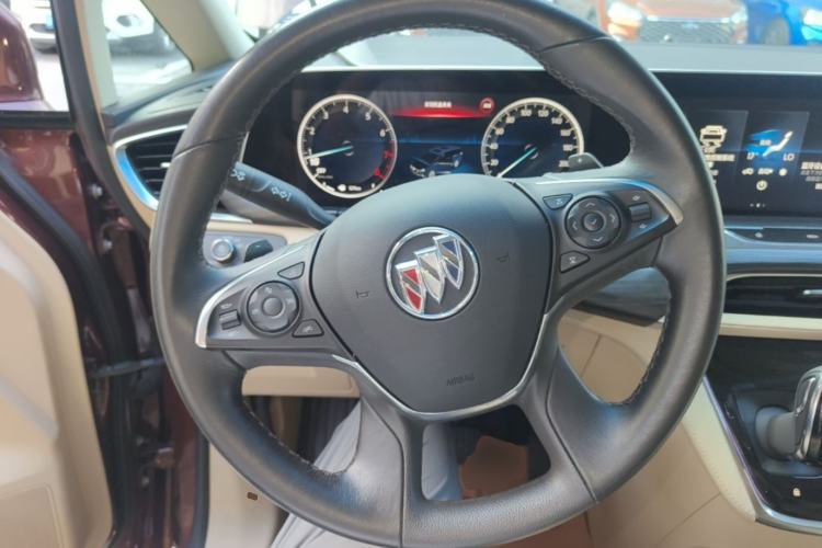 Used Buick GL8 2022 ES Land Cruiser 653T Luxury Model Steering Wheel