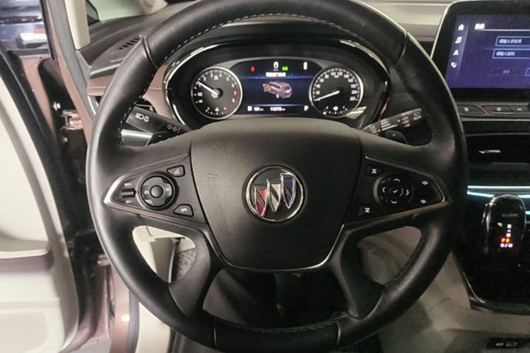 Used Buick GL8 2022 Land Business Class 652T Luxury Model Steering Wheel