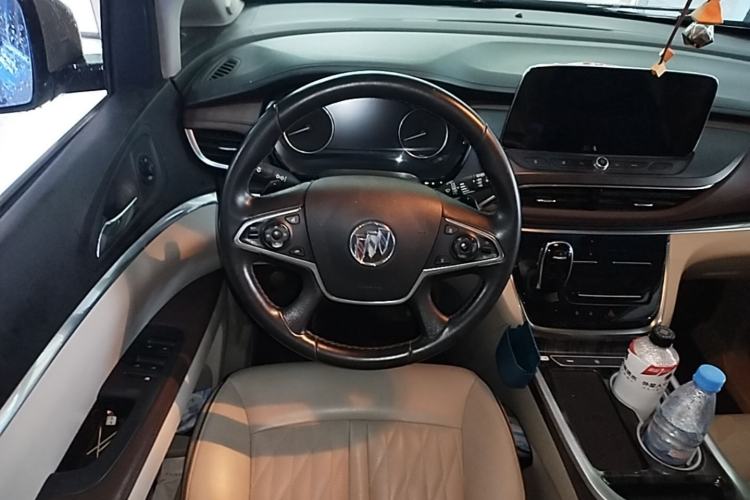 Used Buick GL8 2022 Land Executive Class 652T Prestige Model Steering Wheel