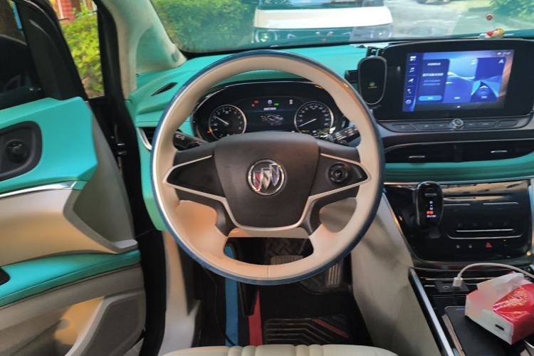 Used Buick GL8 2022 Land Cruiser Executive Class 652T Comfort Model Steering Wheel