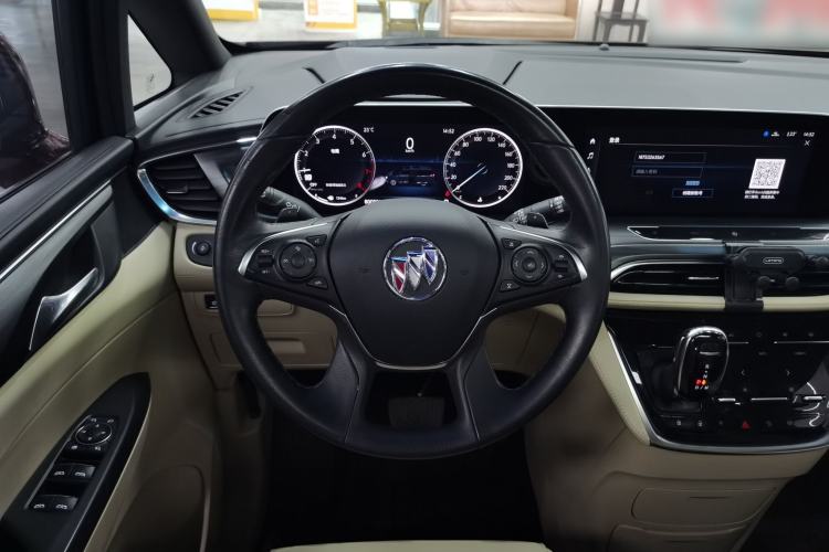 Used Buick GL8 2022 ES Land Cruiser 653T Luxury Model Steering Wheel