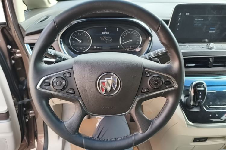 Used Buick GL8 2022 Land Business Class 652T Luxury Model Steering Wheel