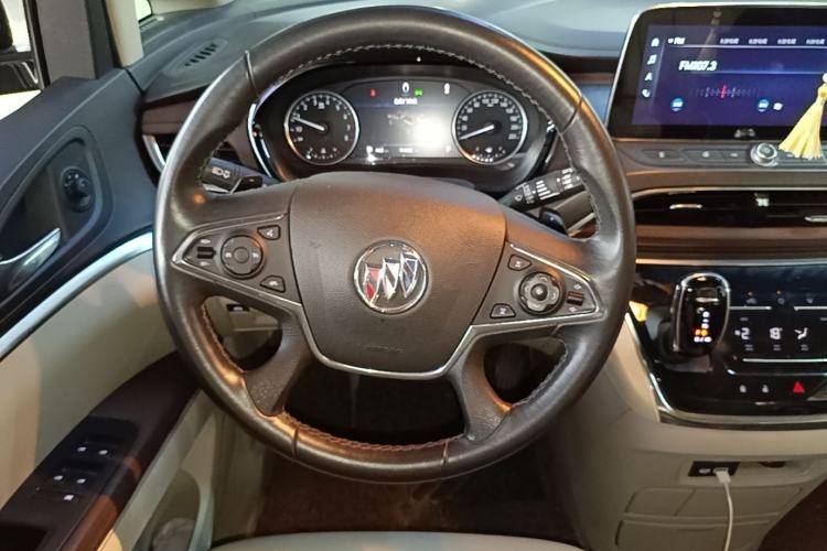 Used Buick GL8 2022 Land Business Class 652T Luxury Model Steering Wheel