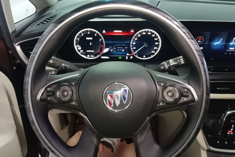 Used Buick GL8 2022 ES Landtrek 653T Comfort Edition Steering Wheel