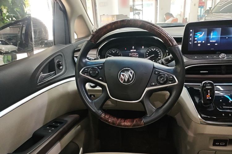 Used Buick GL8 2022 Land Business Class 652T Luxury Model Steering Wheel
