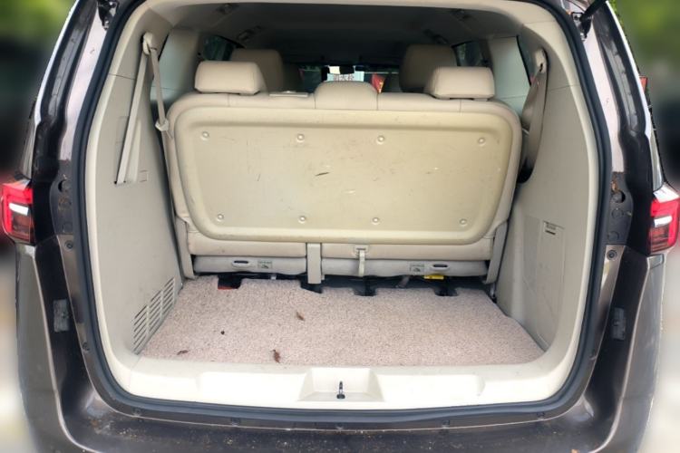 Used Buick GL8 2022 Land Cruiser Executive Class 652T Comfort Model Trunk