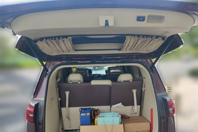 Used Buick GL8 2022 ES Landtrek 653T Luxury Edition Trunk