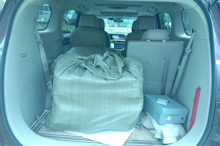 Used Buick GL8 2022 ES Landtrek 653T Comfort Edition Trunk