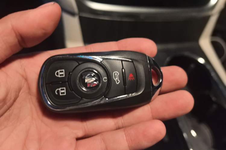 Used Buick GL8 2022 Land Business Class 652T Luxury Model Vehicle Key