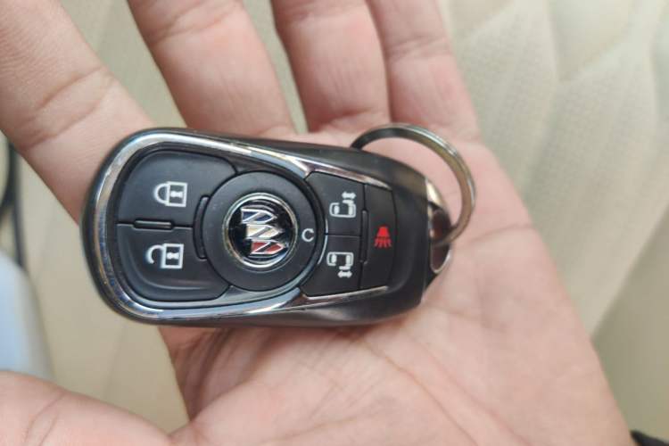 Used Buick GL8 2022 ES Landtrek 653T Luxury Edition Vehicle Key