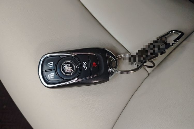 Used Buick GL8 2022 Land Business Class 652T Luxury Model Vehicle Key