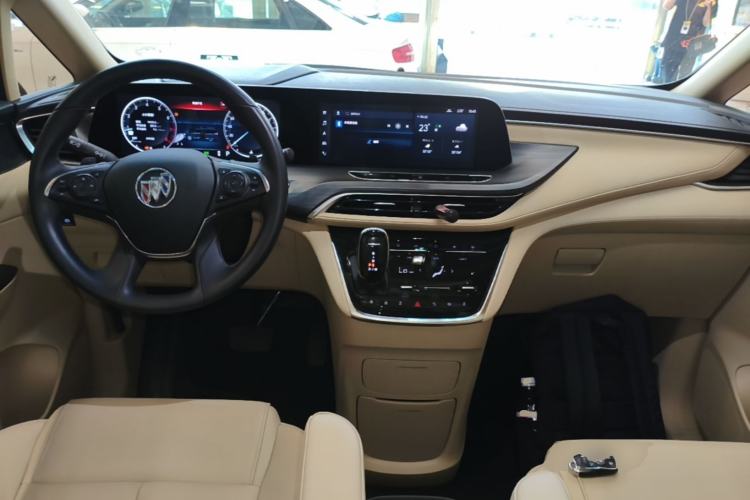 Used Buick GL8 2022 ES Landtrek 653T Luxury Edition Center Console