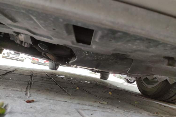 Used Buick GL8 2022 ES Landtrek 653T Luxury Edition Chassis Front