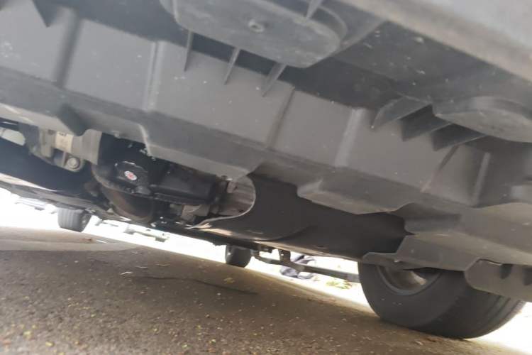 Used Buick GL8 2022 Land Business Class 652T Luxury Model Chassis Front