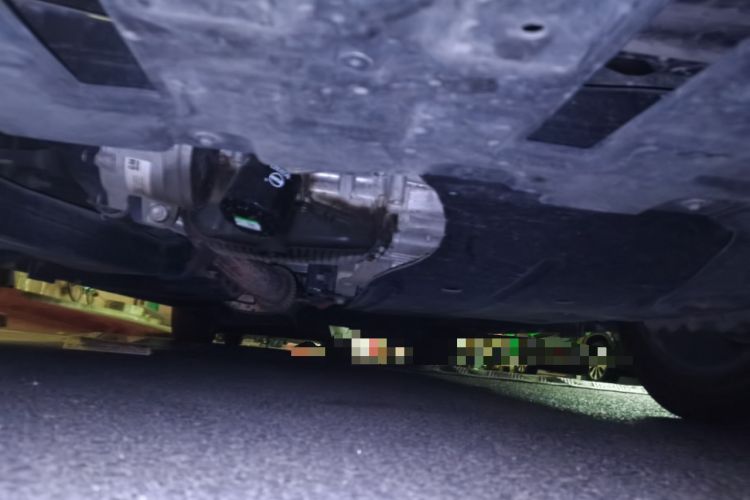 Used Buick GL8 2022 ES Landtrek 653T Luxury Edition Chassis Front