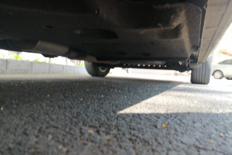 Used Buick GL8 2022 Land Business Class 652T Smart Deluxe Model Chassis Front Left