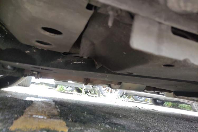 Used Buick GL8 2022 ES Landtrek 653T Luxury Edition Chassis Front Left