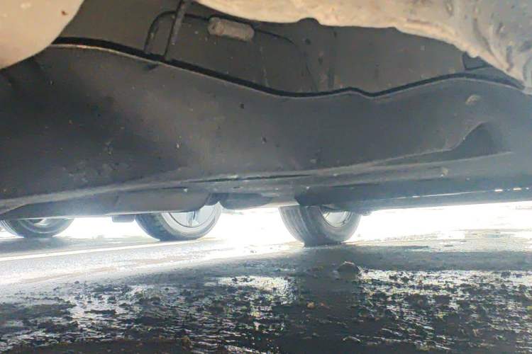 Used Buick GL8 2022 Land Cruiser Executive Class 652T Comfort Model Chassis Front Left