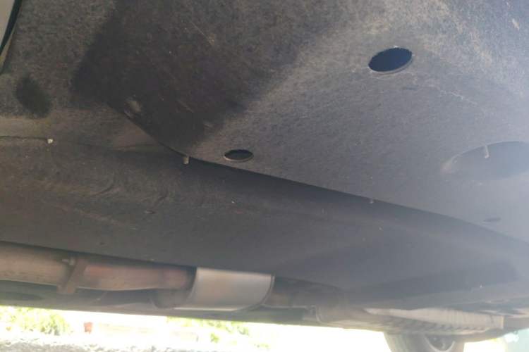 Used Buick GL8 2022 ES Landtrek 653T Comfort Edition Chassis Front Left