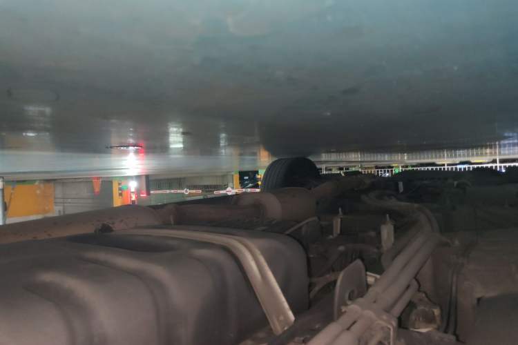 Used Buick GL8 2022 Land Business Class 652T Luxury Model Chassis Front Left