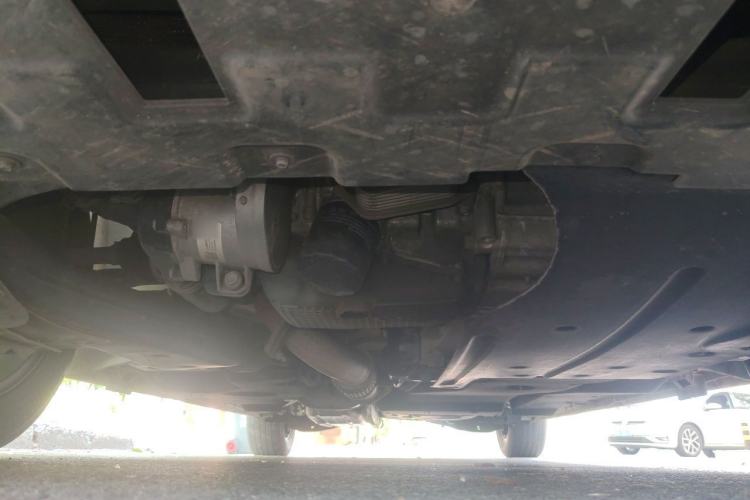 Used Buick GL8 2022 ES Landtrek 653T Comfort Edition Chassis Front
