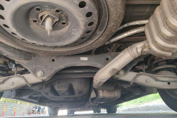 Used Buick GL8 2022 ES Landtrek 653T Comfort Edition Chassis Rear