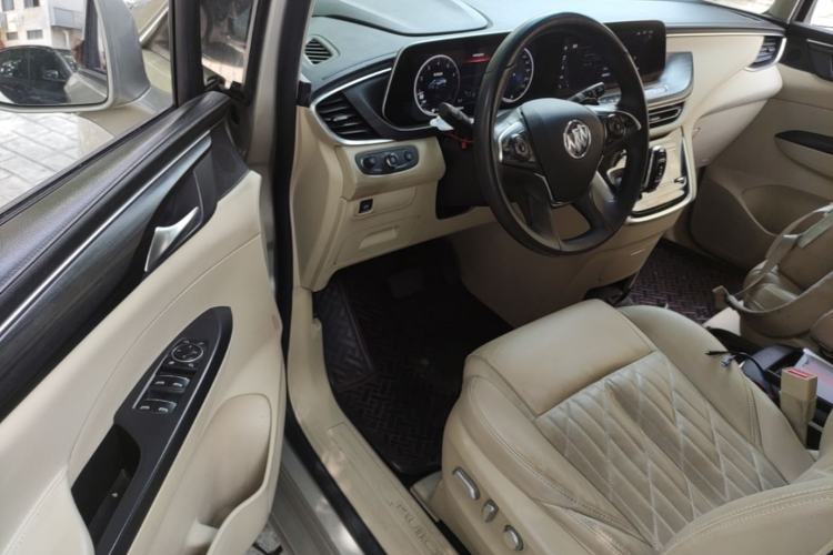 Used Buick GL8 2022 ES Landtrek 653T Luxury Edition Driver Seat