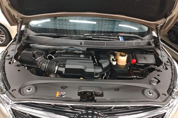Used Buick GL8 2022 ES Landtrek 653T Comfort Edition Engine Bay