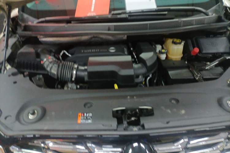 Used Buick GL8 2022 ES Landtrek 653T Comfort Edition Engine Bay